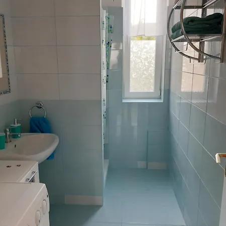 Vibara Flat Apartmán *